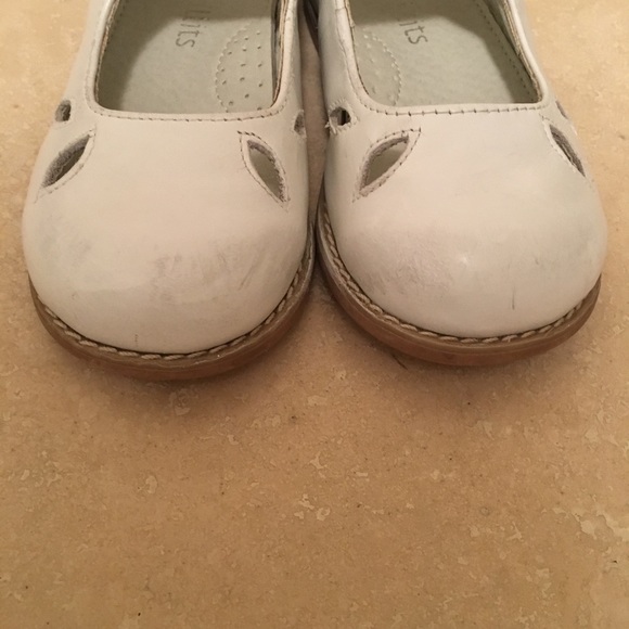 Willits Leather Mary Jane’s - Picture 2 of 6